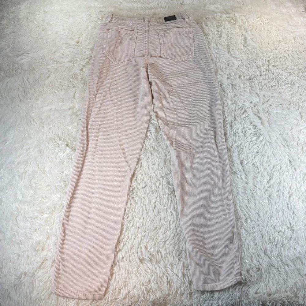 BDG Urban Outfitters Mom High Rise Corduroy Pants Light‎ Pink Size 26 Retro Chic - Picture 4 of 15
